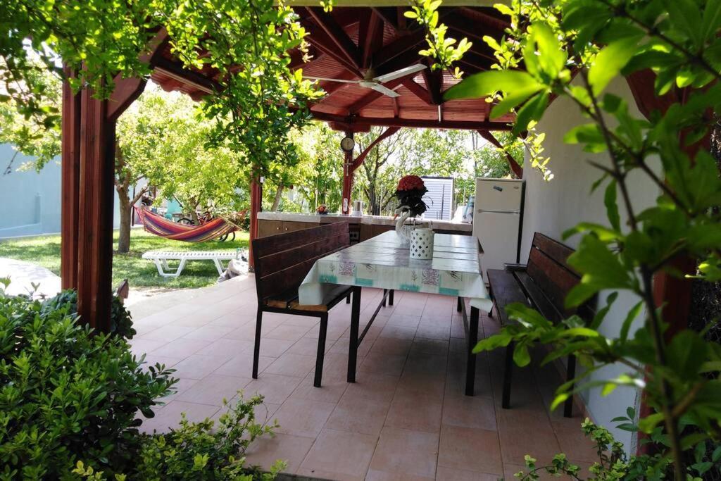 Villa Viktoria Halkidiki Nea Silata 外观 照片
